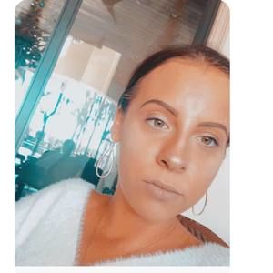 Meet your Posher, Shanni